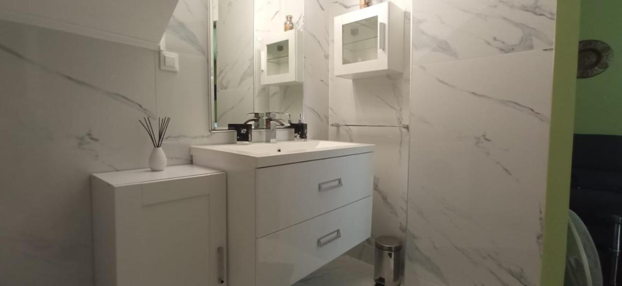 Luxury Apartments Kyara Σπλιτ Εξωτερικό φωτογραφία